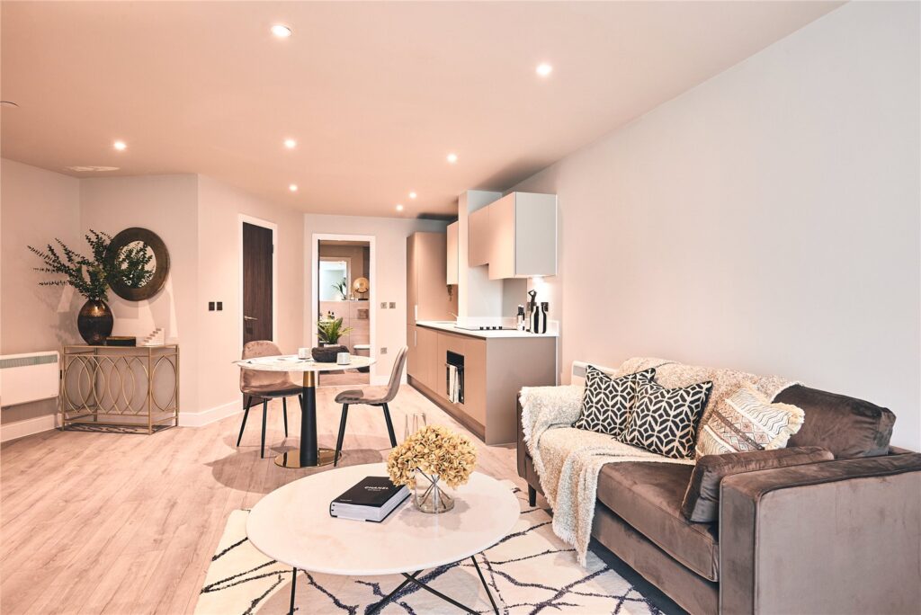 No1 Thames Valley, Wokingham Road, Bracknell, Berkshire, RG42 1AJ
