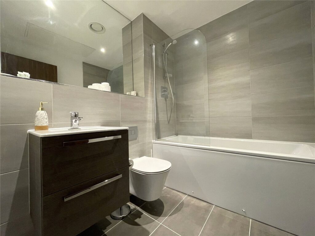 New Eton House, 227 Bath Road, Slough, Berkshire, SL1 5GA
