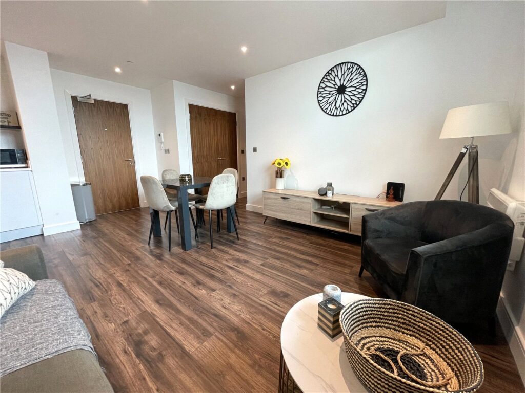 New Eton House, 227 Bath Road, Slough, Berkshire, SL1 5GA