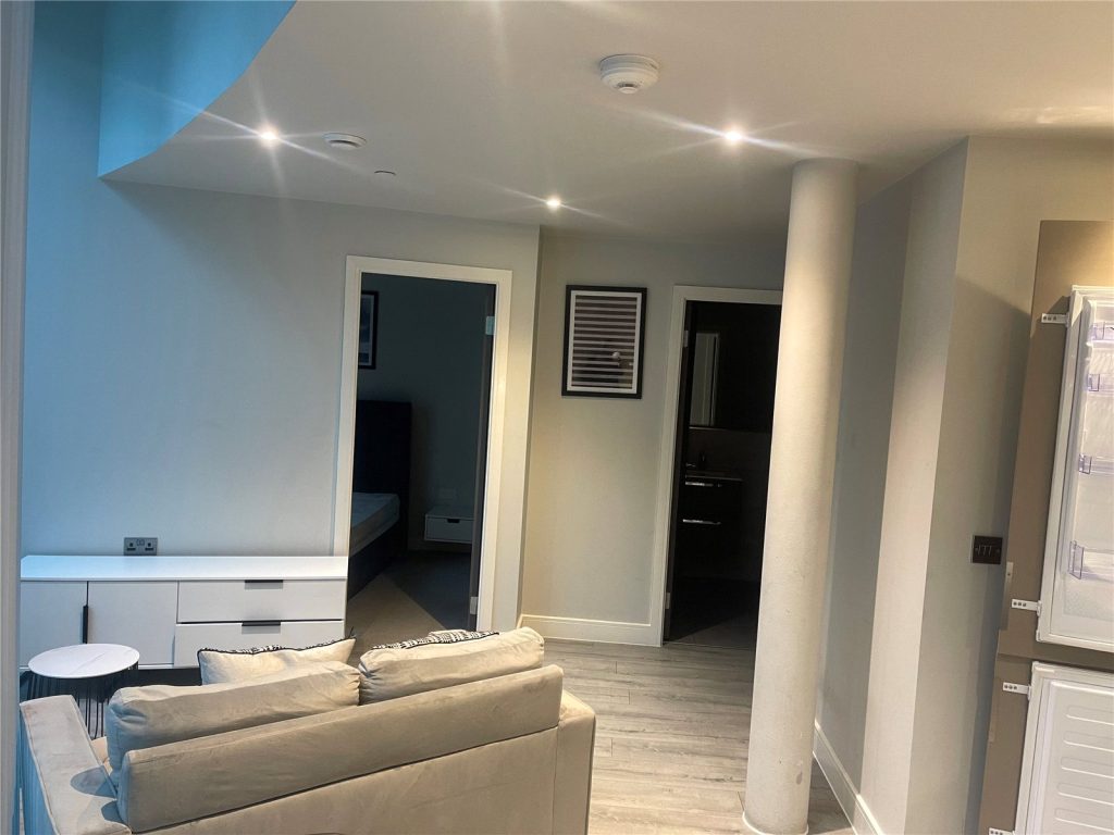 No1 Thames Valley, Wokingham Road, Bracknell, Berkshire, RG42 1AJ