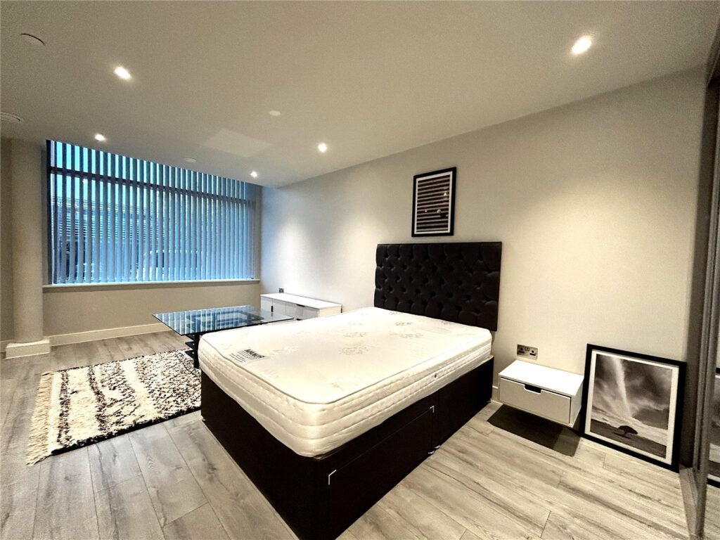 No1 Thames Valley, Wokingham Road, Bracknell, Berkshire, RG42 1AJ