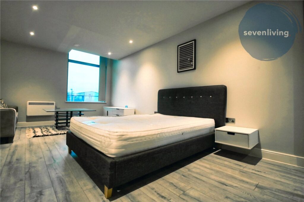 No1 Thames Valley, Wokingham Road, Bracknell, Berkshire, RG42 1AG