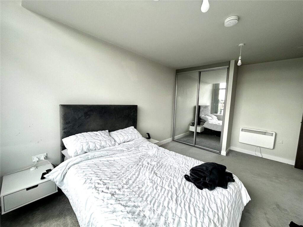 No1 Thames Valley, Wokingham Road, Bracknell, Berkshire, RG42 1AJ