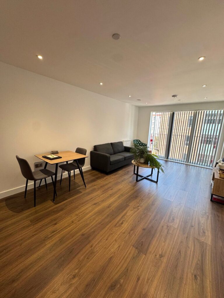 The Grand Exchange, Market Street, Bracknell, Berkshire, RG12 1BL