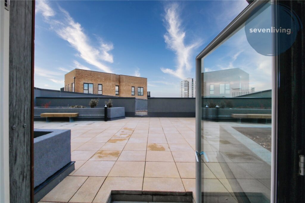 The Grand Exchange, Market Street, Bracknell, Berkshire, RG12 1EY
