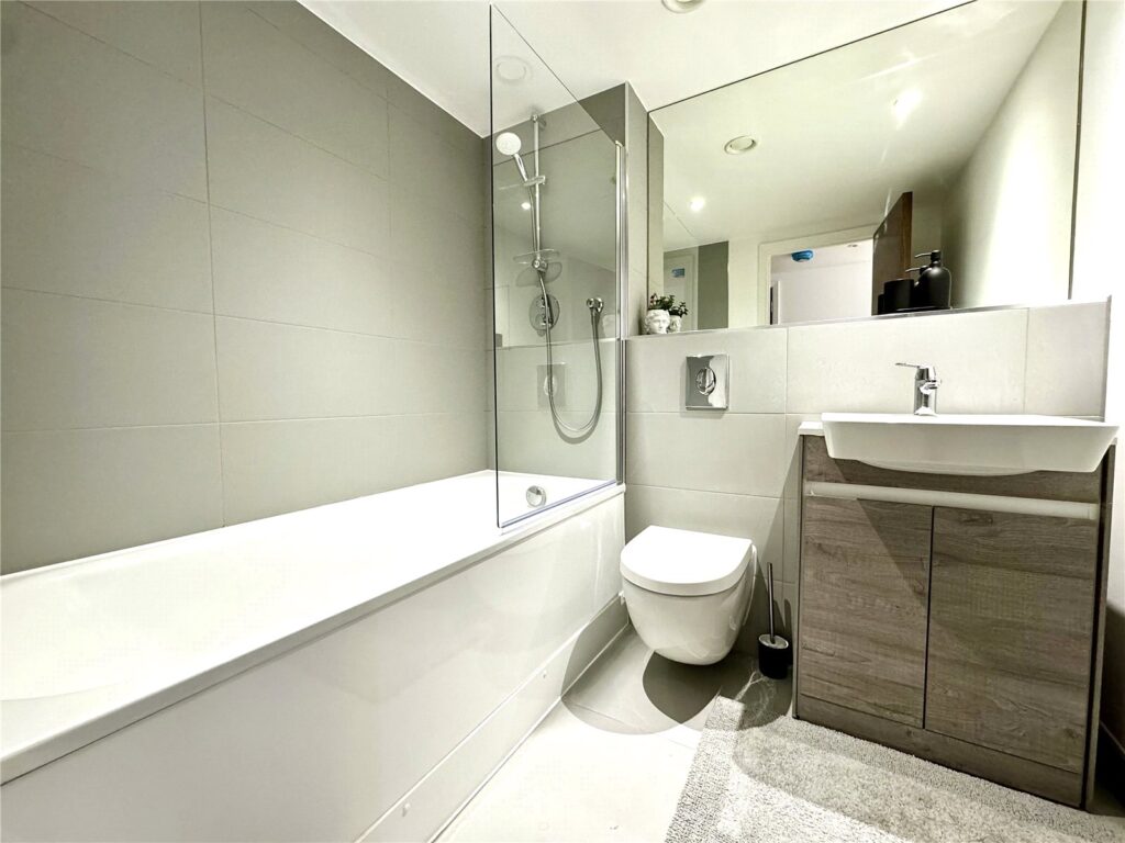The Grand Exchange, Market Street, Bracknell, Berkshire, RG12 1DB