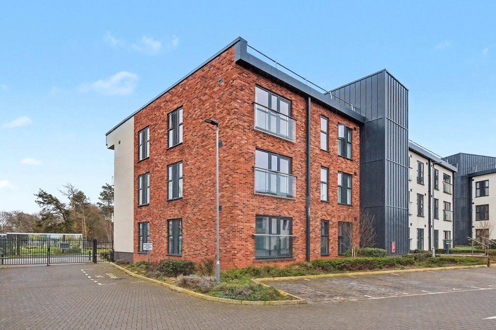St Catherine’s House, Westacott Road, Ambrosden, Bicester, Oxfordshire, OX25 2AZ